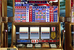Play Red White and Win Slots now!